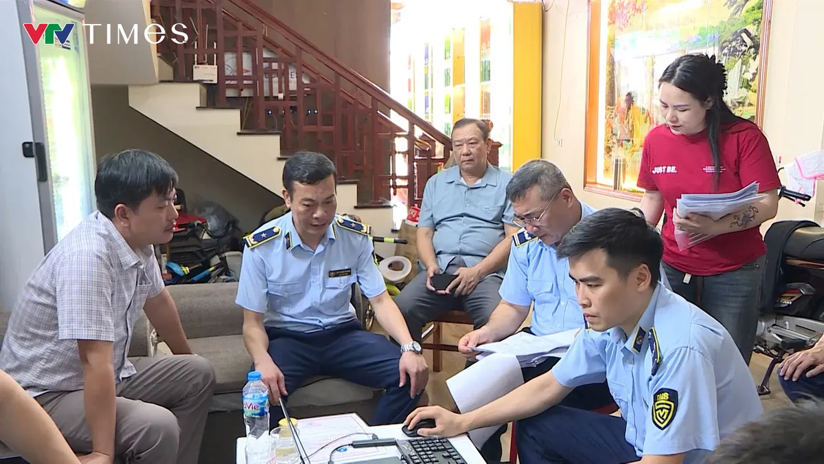 Chi Cục Quản lý thị trường tỉnh Phú Thọ tăng cường kiểm soát thị trường bảo vệ quyền lợi người tiêu dùng - Ảnh 3.