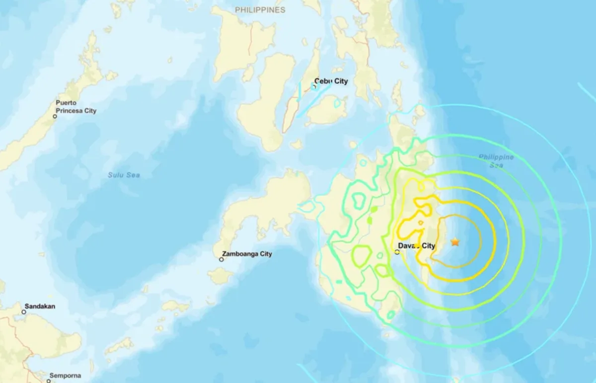 Động đất 7,6 rung chuyển miền Nam, Philippines ban bố cảnh báo sóng thần khẩn cấp - Ảnh 1.