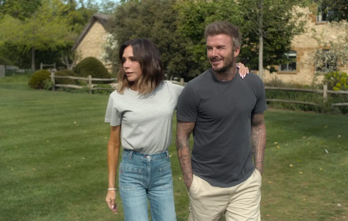 Loạt chi tiết gây sốc trong phim tài liệu về Victoria Beckham - Ảnh 4.