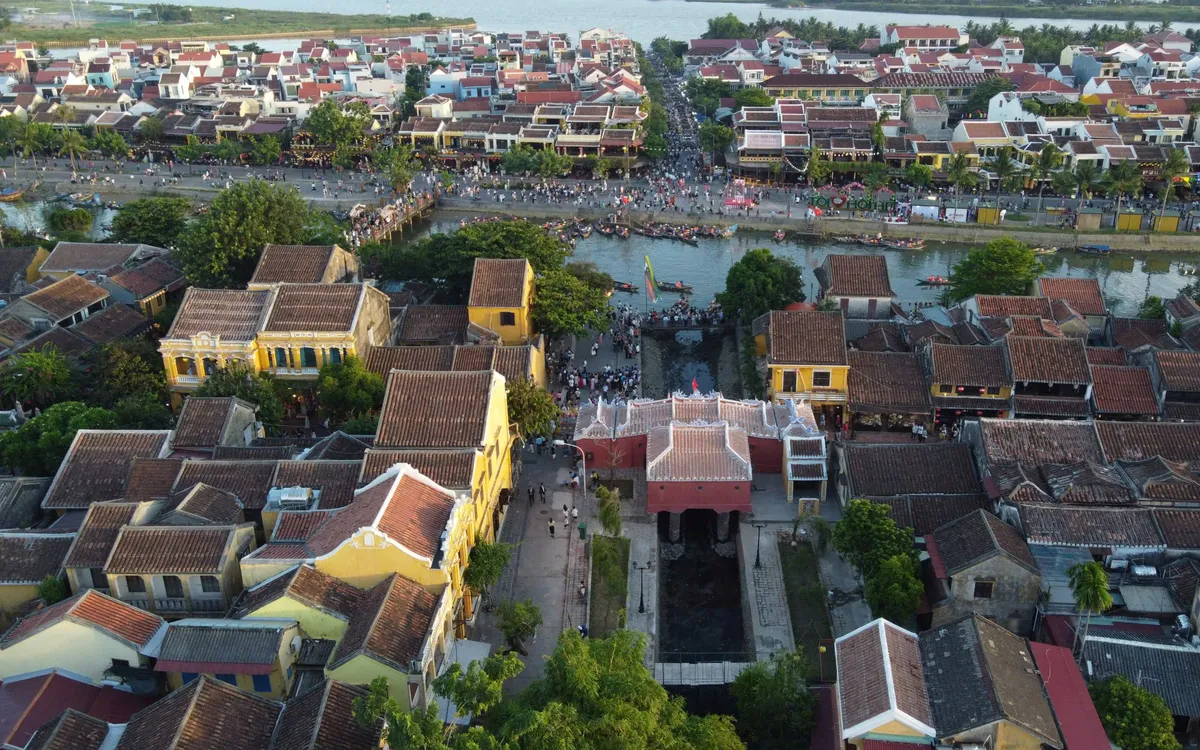Đà Nẵng -  Chọn giá trị cốt lõi làm nền tảng phát triển du lịch. Đà Nẵng -  Chọn giá trị cốt lõi làm nền tảng phát triển du lịch.