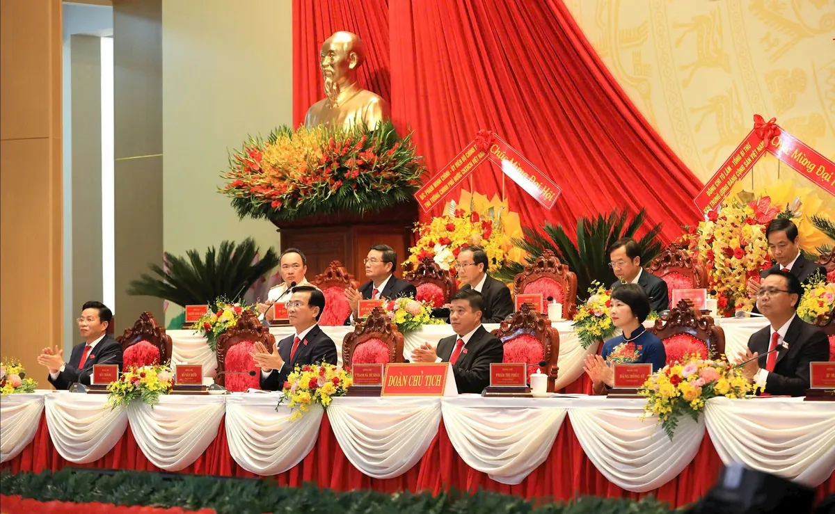 Khai mạc Đại hội đại biểu Đảng bộ tỉnh Lâm Đồng lần thứ I, nhiệm kỳ 2025-2030 - Ảnh 3.