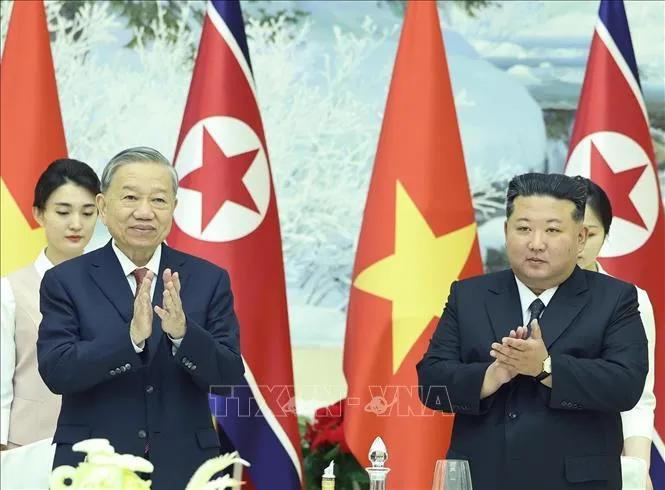 Tổng Bí thư Tô Lâm kết thúc tốt đẹp chuyến thăm cấp Nhà nước Cộng hòa Dân chủ Nhân dân Triều Tiên- Ảnh 1. Tổng Bí thư Tô Lâm kết thúc tốt đẹp chuyến thăm cấp Nhà nước Cộng hòa Dân chủ Nhân dân Triều Tiên- Ảnh 1.