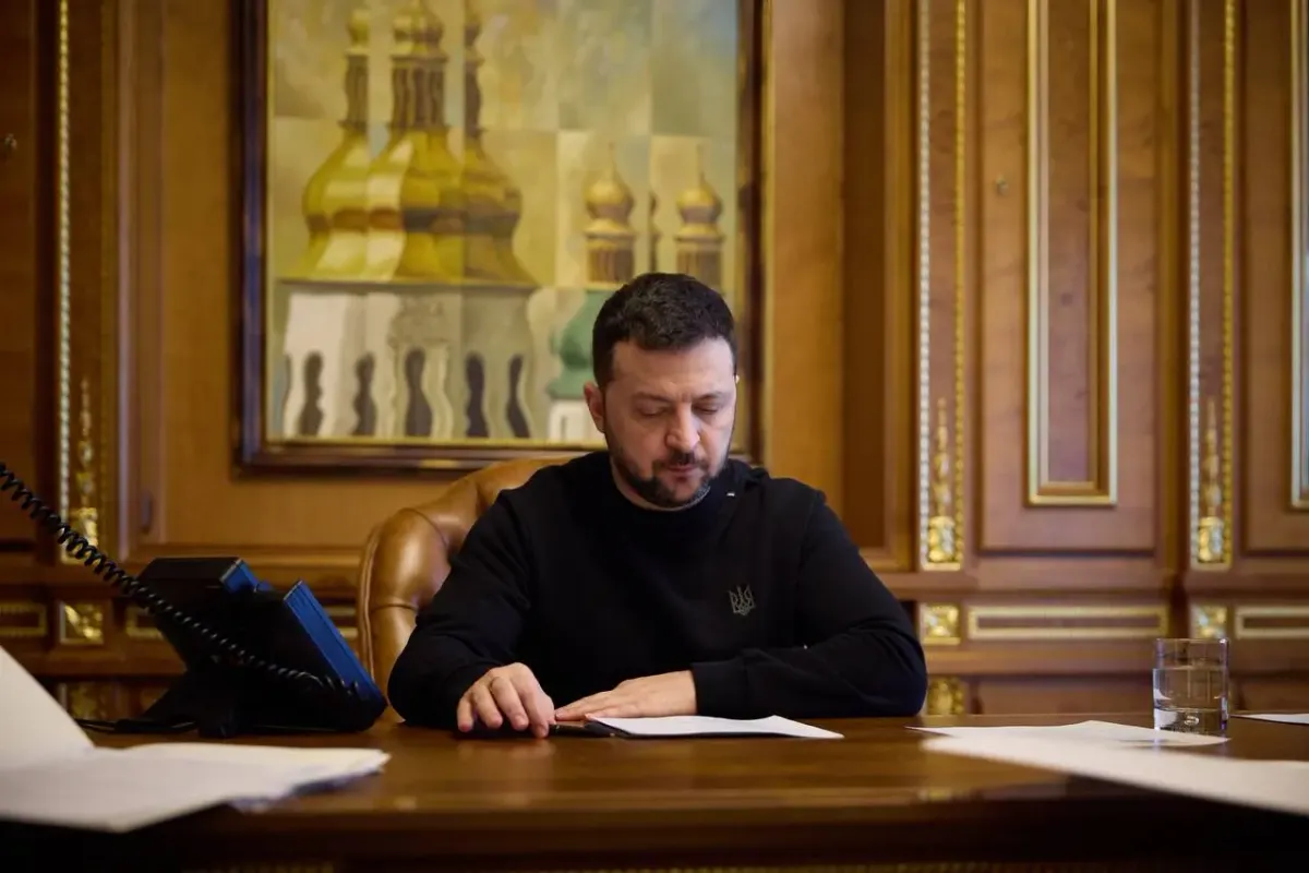 Tổng thống Zelensky kêu gọi Tổng thống Trump chấm dứt chiến tranh Ukraine “như đã làm ở Gaza”- Ảnh 1. Tổng thống Zelensky kêu gọi Tổng thống Trump chấm dứt chiến tranh Ukraine “như đã làm ở Gaza”- Ảnh 1.