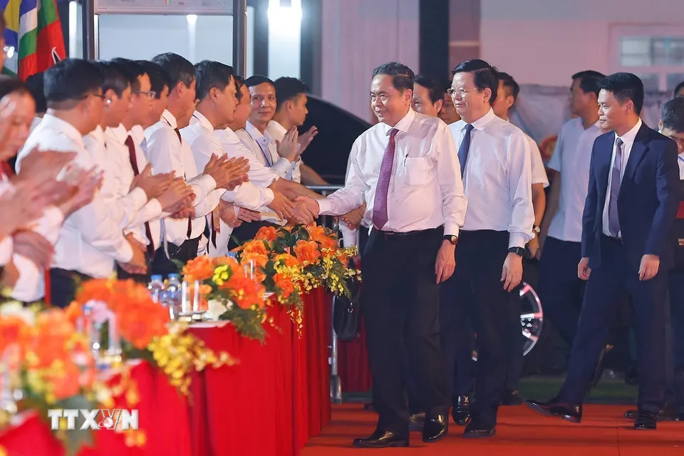 Chủ tịch Quốc hội Trần Thanh Mẫn dự Lễ tưởng niệm 725 năm Ngày mất của Anh hùng dân tộc Trần Hưng Đạo - Ảnh 3.