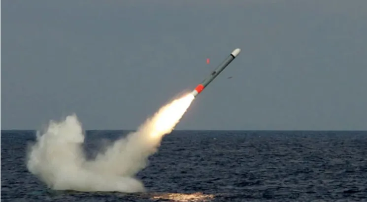 Khả năng Mỹ chuyển tên lửa Tomahawk cho Ukraine- Ảnh 1. Khả năng Mỹ chuyển tên lửa Tomahawk cho Ukraine- Ảnh 1.
