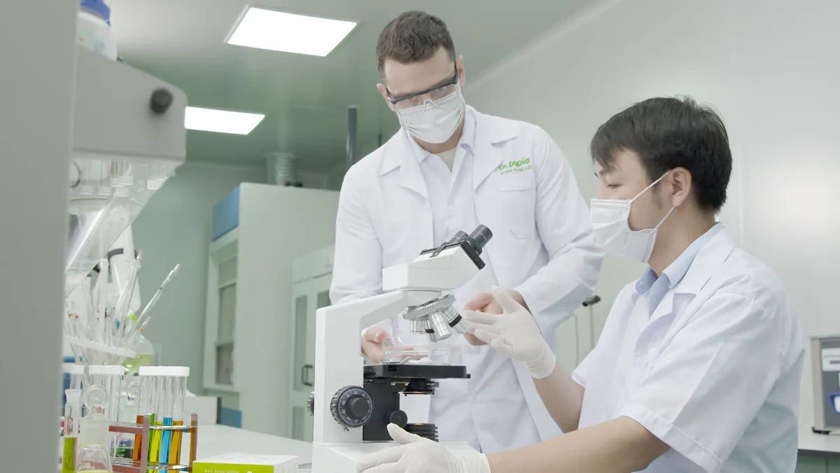Nơi sản xuất “Gạc quốc dân” Dr.Papie - nhà máy Công nghệ cao STARMED- Ảnh 6. Nơi sản xuất “Gạc quốc dân” Dr.Papie - nhà máy Công nghệ cao STARMED- Ảnh 6.