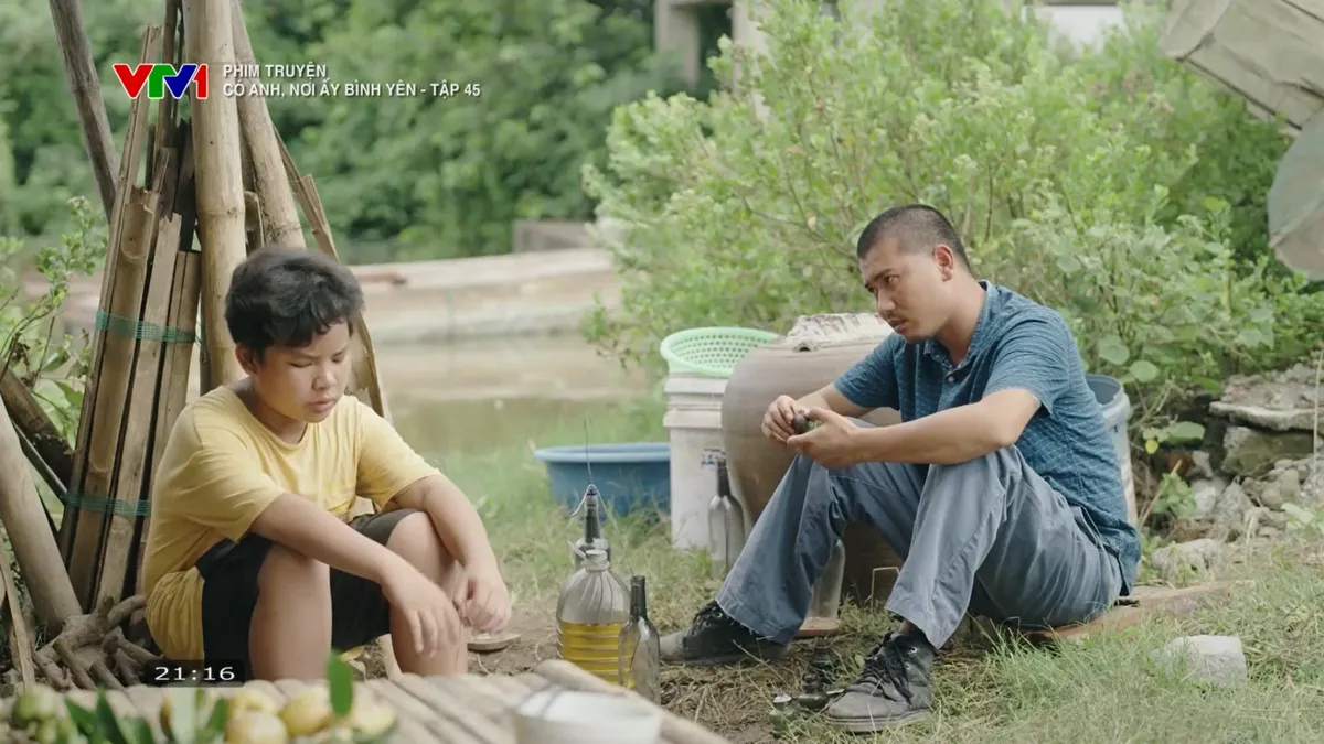 Có anh, nơi ấy bình yên - Tập 45: Vân bỏ đi sau màn thách thức của Hồng Tơ - Ảnh 12.
