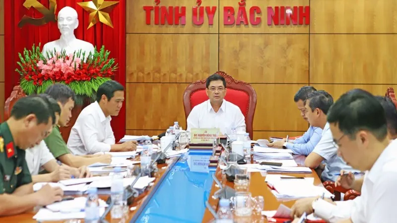 Bắc Ninh khẩn trương hồi sinh đời sống người dân và kinh tế vùng lũ  - Ảnh 6.