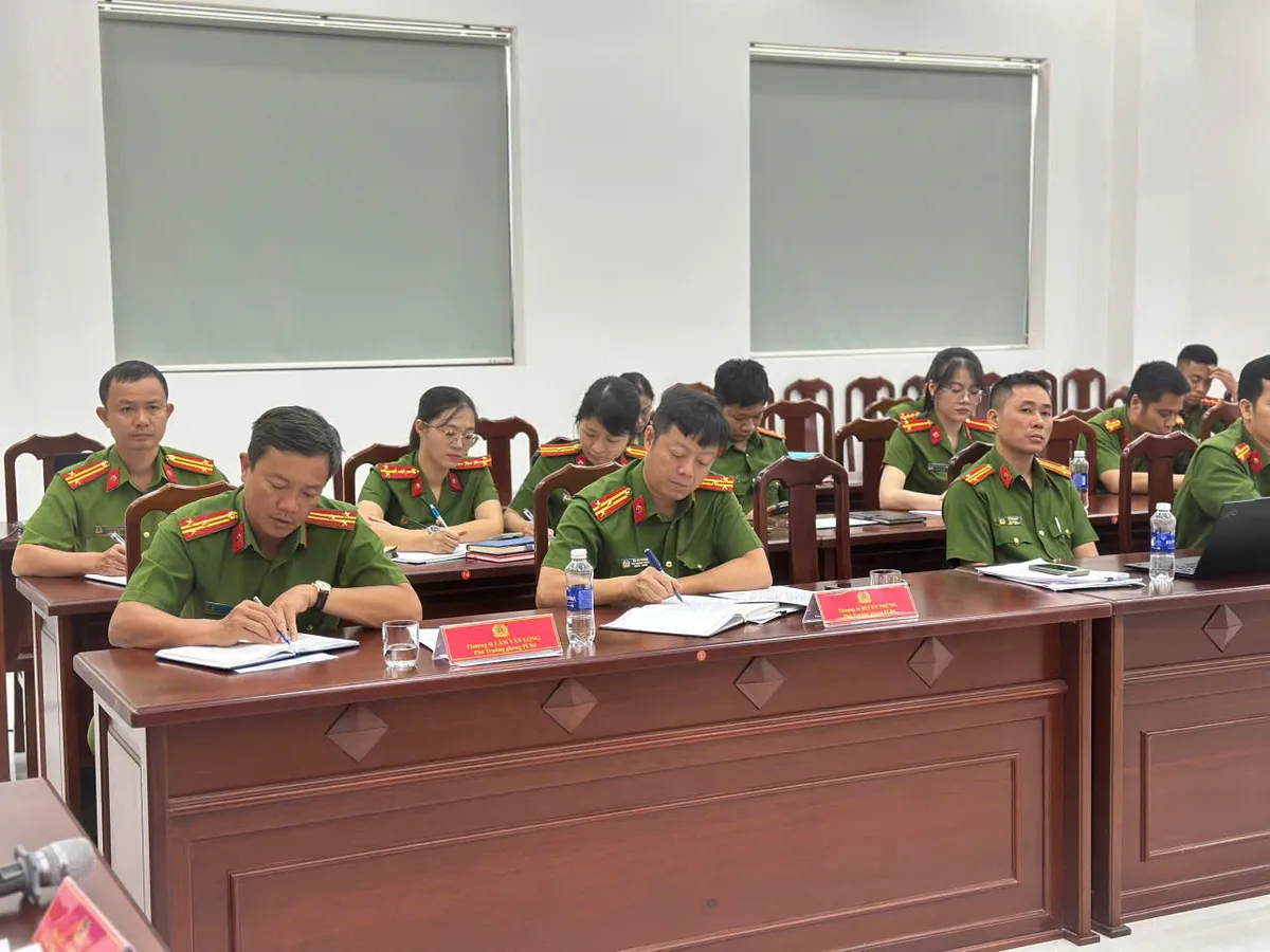 Tăng cường phòng chống ma túy, truy quét tội phạm không có vùng cấm - Ảnh 1.