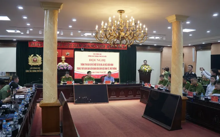 Toàn cảnh hội nghị thông tin các chuyên án được CATP Hà Nội điều tra, khám phá