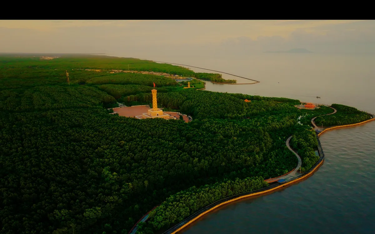 Du lịch xanh ở vùng đất Mũi Cà Mau.