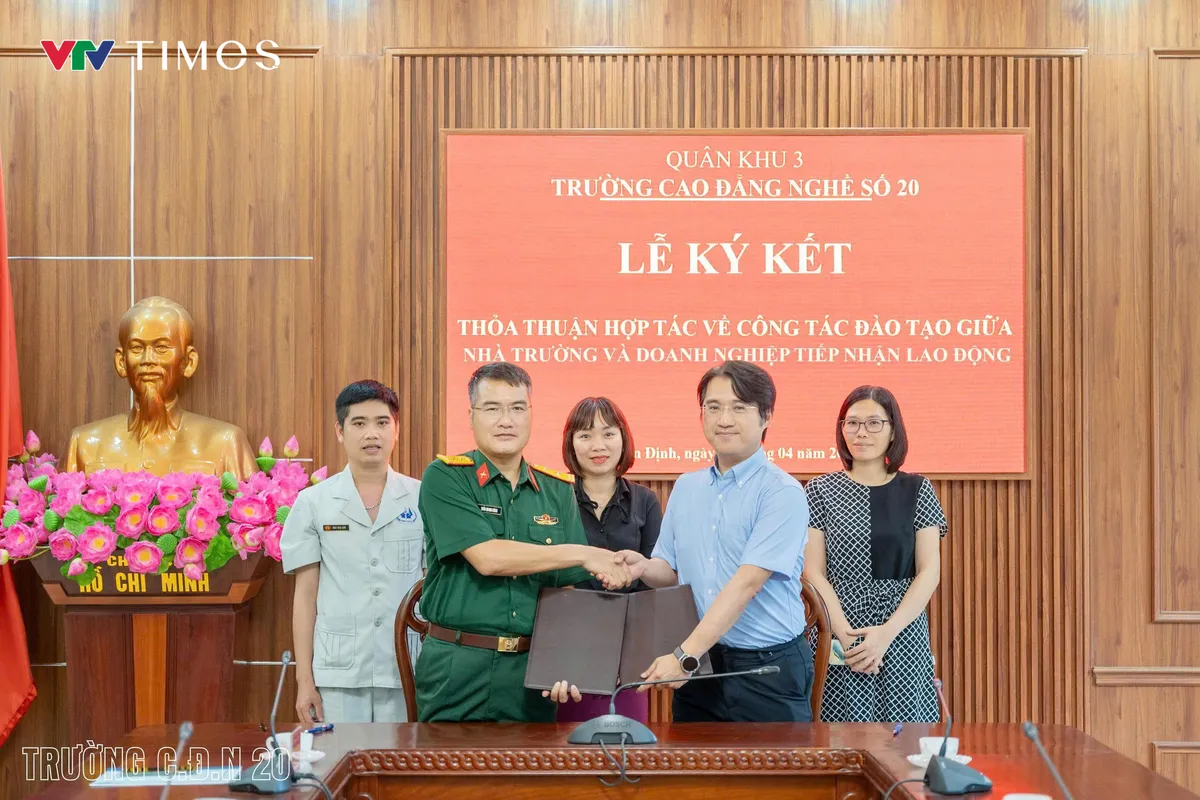 Ninh B&igrave;nh tạo nguồn nh&acirc;n lực c&oacute; chất lượng cao từ bộ đội xuất ngũ - Ảnh 6.