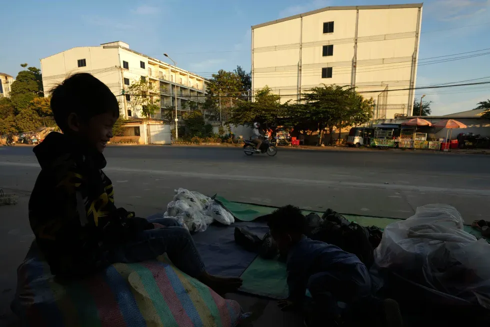 Campuchia kêu gọi Mỹ cung cấp bằng chứng truy tố ông trùm nghi đứng đầu đường dây lừa đảo- Ảnh 2. Campuchia kêu gọi Mỹ cung cấp bằng chứng truy tố ông trùm nghi đứng đầu đường dây lừa đảo- Ảnh 2.