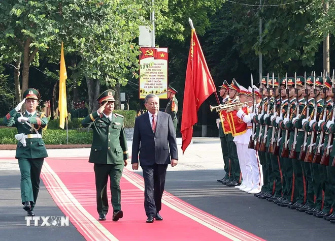 Tổng Bí thư Tô Lâm: Chăm lo xây dựng Lực lượng vũ trang Quân khu 1 vững mạnh toàn diện - Ảnh 2.