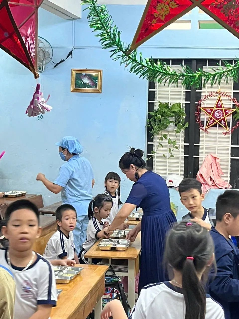 Khánh Hòa: Mưa lớn, các trường chủ động cho học sinh nghỉ học để đảm bảo an toàn- Ảnh 1. Khánh Hòa: Mưa lớn, các trường chủ động cho học sinh nghỉ học để đảm bảo an toàn- Ảnh 1.