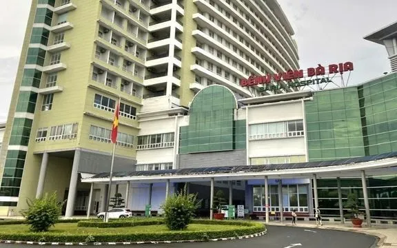 Bệnh viện Đa khoa Bà Rịa. (Nguồn: Báo Người Lao Động) Bệnh viện Đa khoa Bà Rịa. (Nguồn: Báo Người Lao Động)