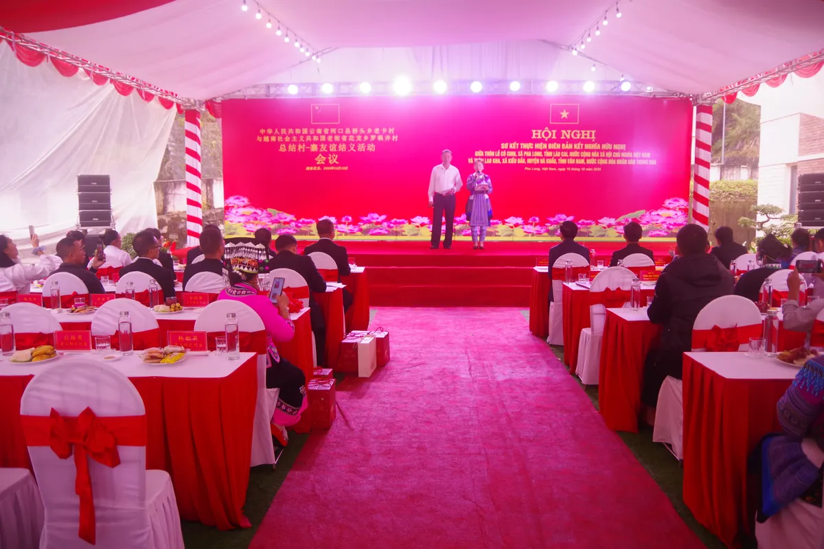 12 năm kết nghĩa hữu nghị giữa thôn Lồ Cố Chin (Việt Nam) và thôn Lao Kha (Trung Quốc)- Ảnh 2.