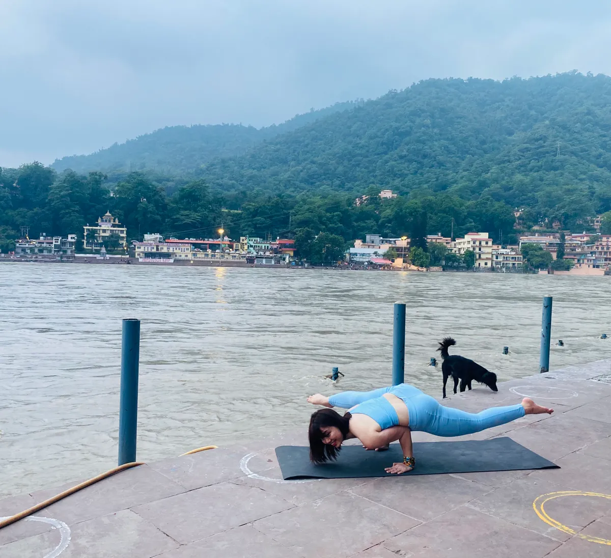 Yoga Ấn Độ: Di sản 5.000 năm và hành trình vươn ra thế giới- Ảnh 5. Yoga Ấn Độ: Di sản 5.000 năm và hành trình vươn ra thế giới- Ảnh 5.