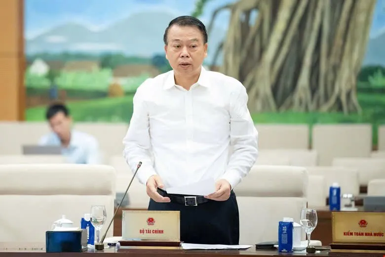 Thứ trưởng Bộ Tài chính Nguyễn Đức Chi. Thứ trưởng Bộ Tài chính Nguyễn Đức Chi.