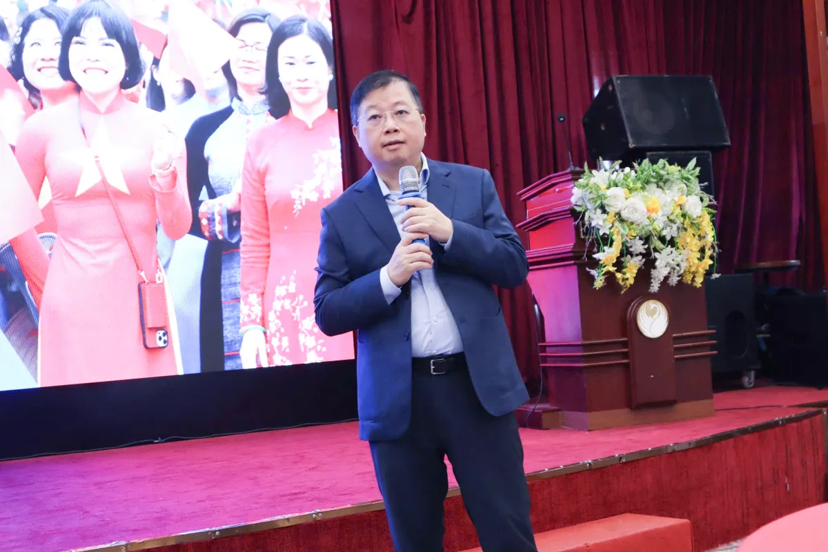 Nâng cao năng lực cho nữ lãnh đạo, quản lý các bộ, ngành và địa phương- Ảnh 5. Nâng cao năng lực cho nữ lãnh đạo, quản lý các bộ, ngành và địa phương- Ảnh 5.