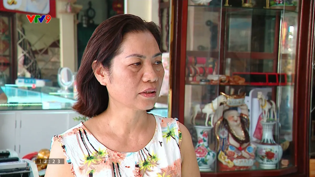 1810-PNHN-THUY.png