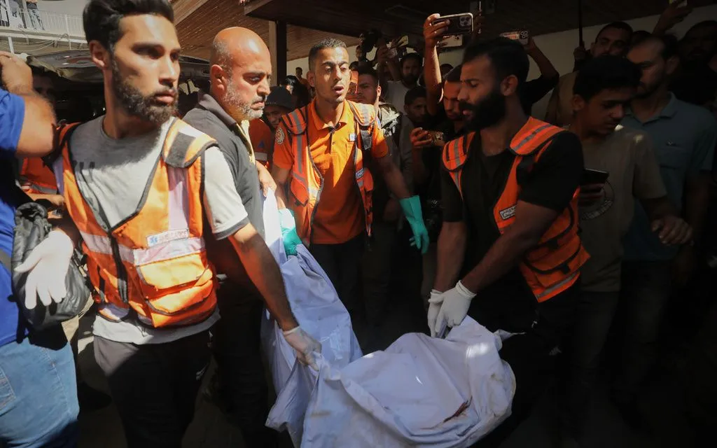Thi thể của những người Palestine thiệt mạng ở thành phố Gaza, ngày 18/10 (Ảnh: AP) Thi thể của những người Palestine thiệt mạng ở thành phố Gaza, ngày 18/10 (Ảnh: AP)