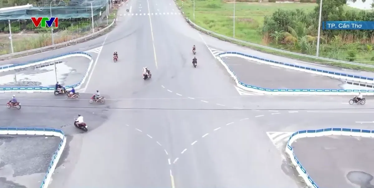 Cảnh báo tai nạn trên quốc lộ 61C - Ảnh 1.