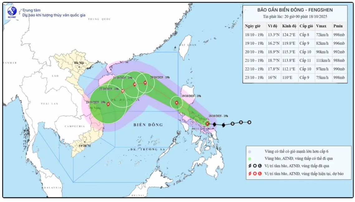 Bão di chuyển với tốc độ 20km/h, cảnh báo cấp độ rủi ro thiên tai 3 - Ảnh 1.