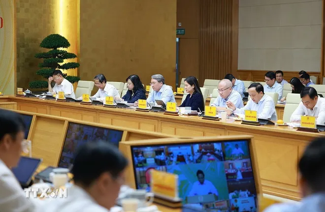 Thủ tướng: Mỗi c&ocirc;ng tr&igrave;nh ho&agrave;n th&agrave;nh mang lại niềm vui, hạnh ph&uacute;c cho nh&acirc;n d&acirc;n- Ảnh 2.