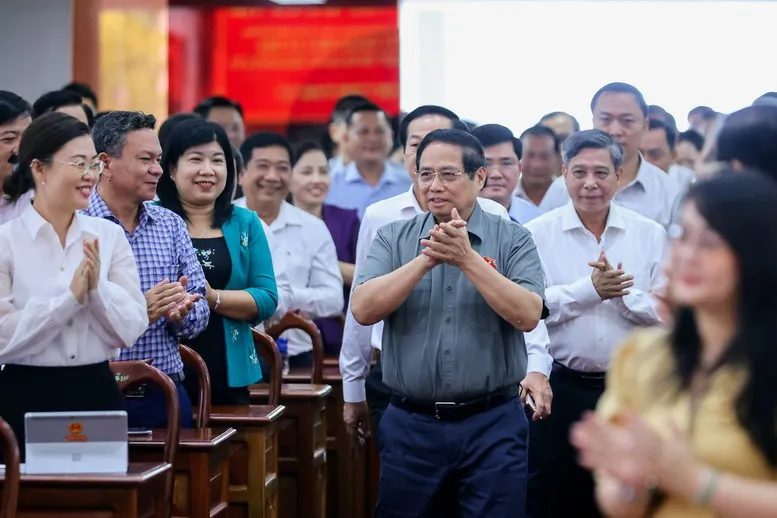 Thủ tướng: Mục tiêu tăng trưởng 2 con số những năm tới "không thể không làm" - Ảnh 1.