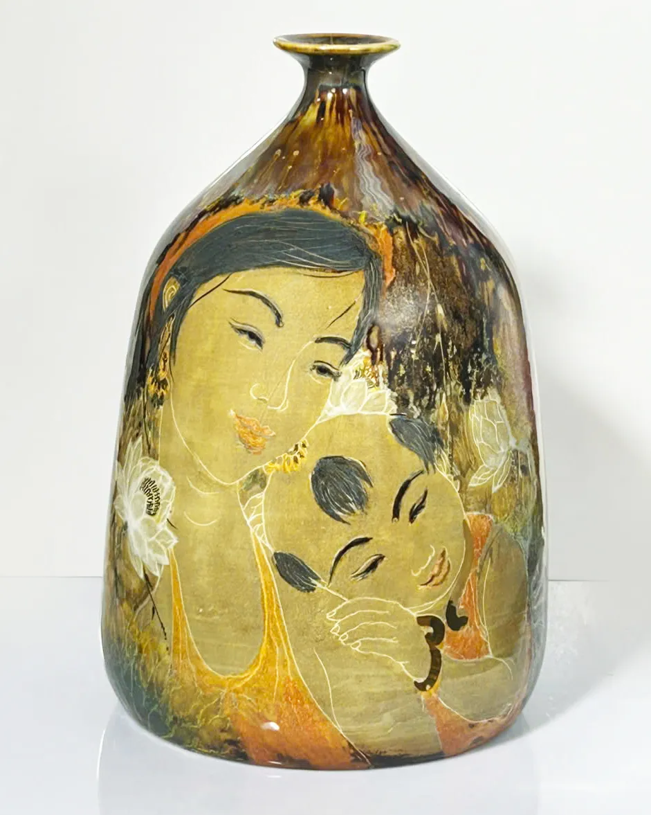 Chiêm ngưỡng “gia tài” của họa sĩ có tranh đấu giá 1 tỉ đồng ủng hộ đồng bào vùng lũ - Ảnh 4.