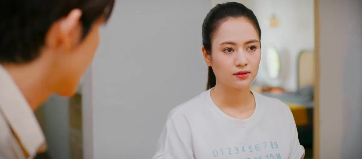 Gió ngang khoảng trời xanh - Tập 31: Lừa Ngân, 'tổng tài' Trường bị hội hưu trí đánh chạy mất dép - Ảnh 1.