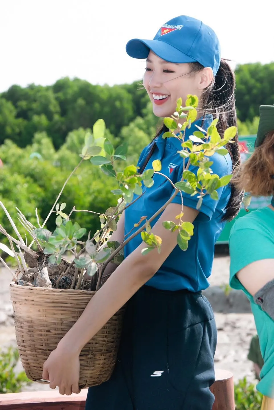 Phụ nữ có sức mạnh nội tại phi thường - Ảnh 3.
