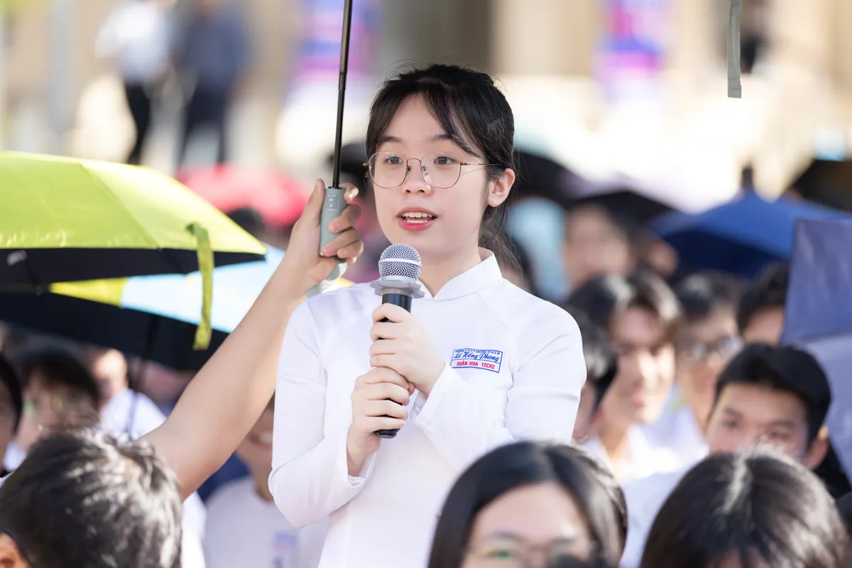 TP Hồ Chí Minh: Hơn 2 triệu học sinh hưởng ứng chiến dịch “Không Một Mình”  - Ảnh 5.