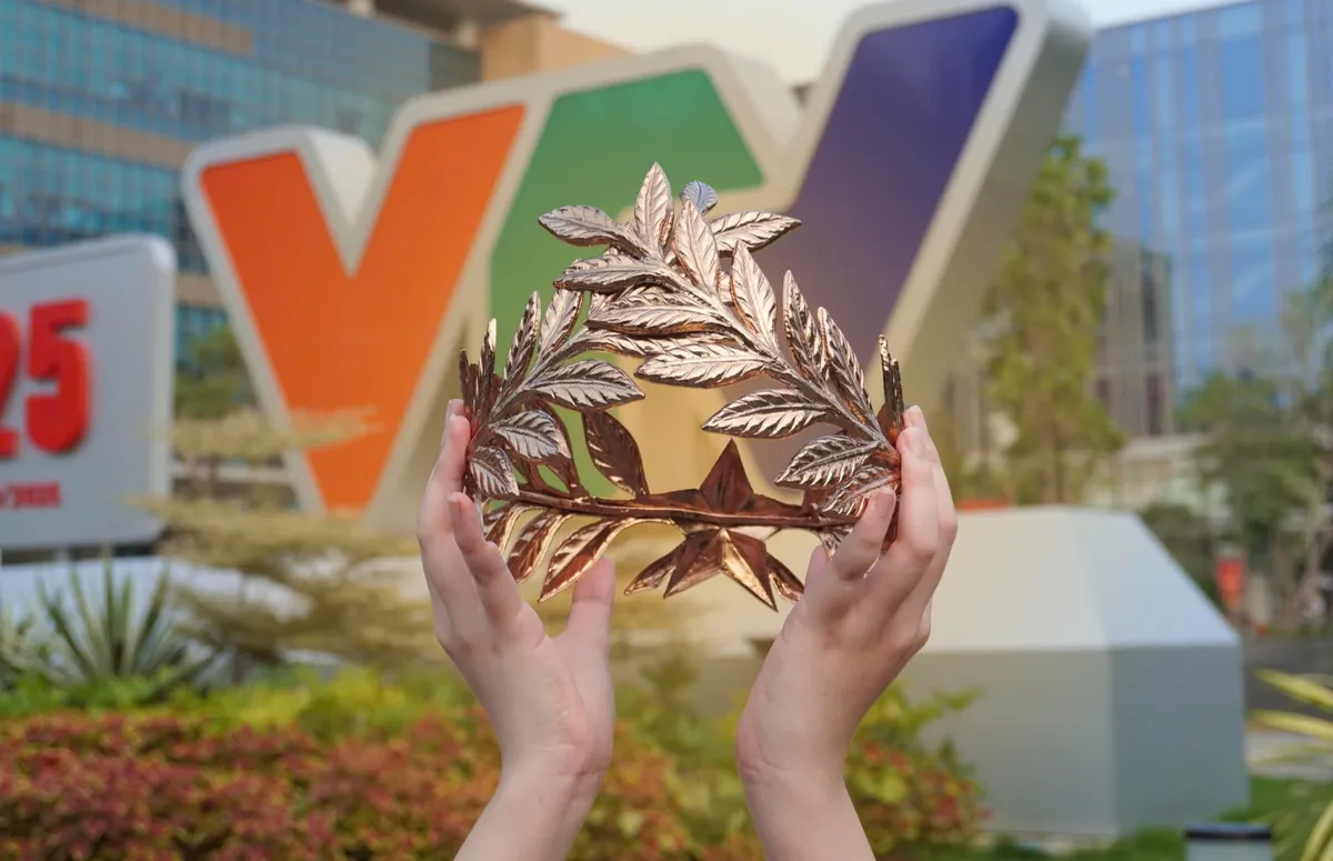 Hé lộ thiết kế vòng nguyệt quế Đường lên đỉnh Olympia 2025: Vinh danh trí tuệ Việt Nam hiện đại - Ảnh 1.