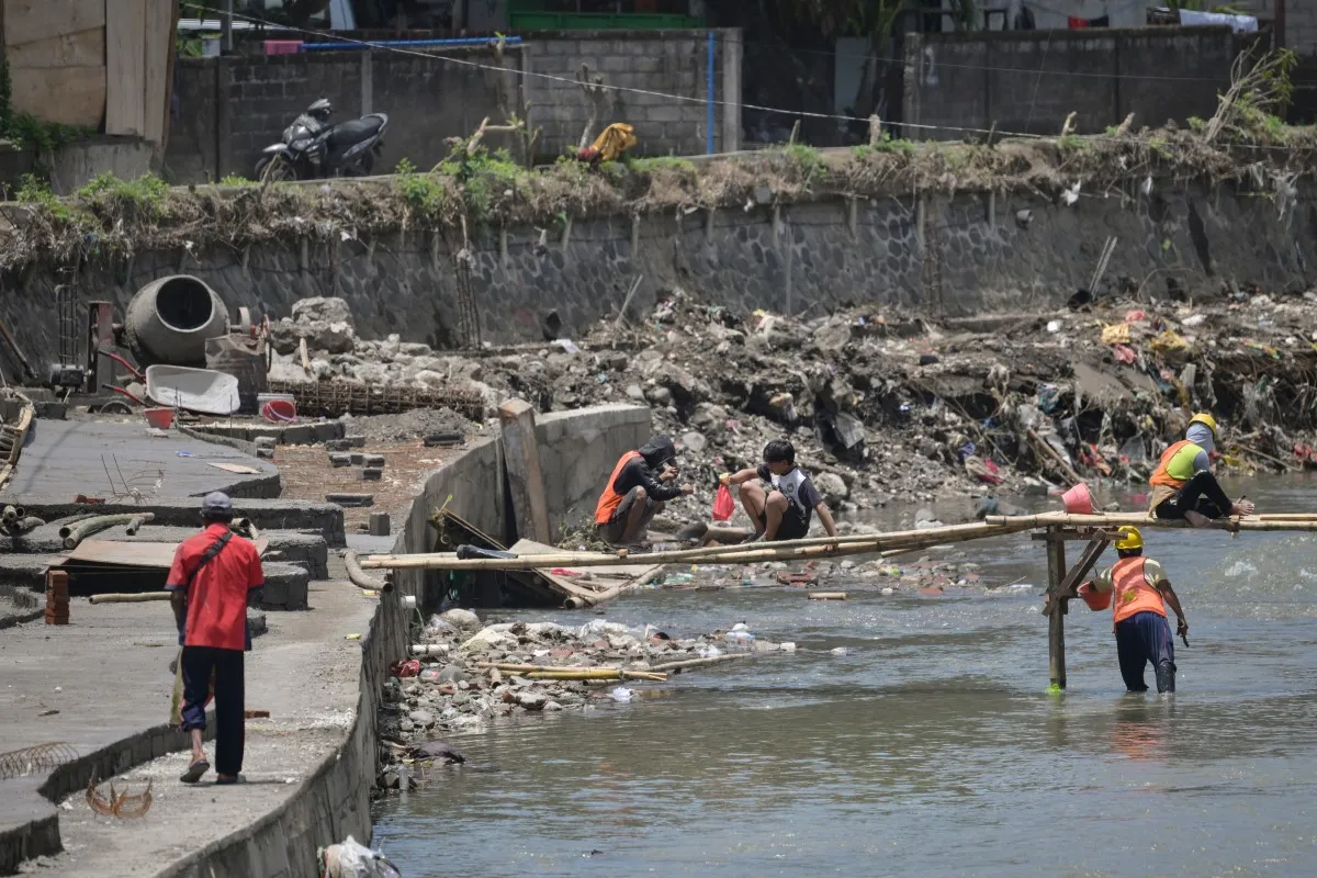 Phát triển quá mức khiến “thiên đường” Bali ngập trong rác và lũ- Ảnh 1. Phát triển quá mức khiến “thiên đường” Bali ngập trong rác và lũ- Ảnh 1.