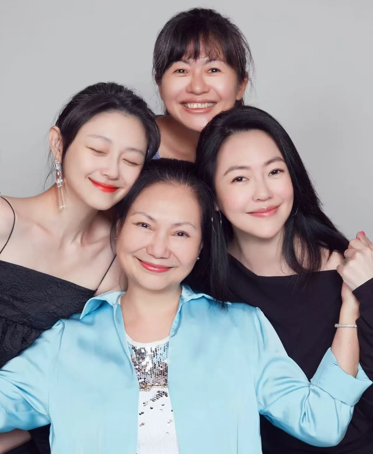 Em gái Từ Hy Viên muốn tổ chức triển lãm nghệ thuật tưởng nhớ chị gái - Ảnh 5.