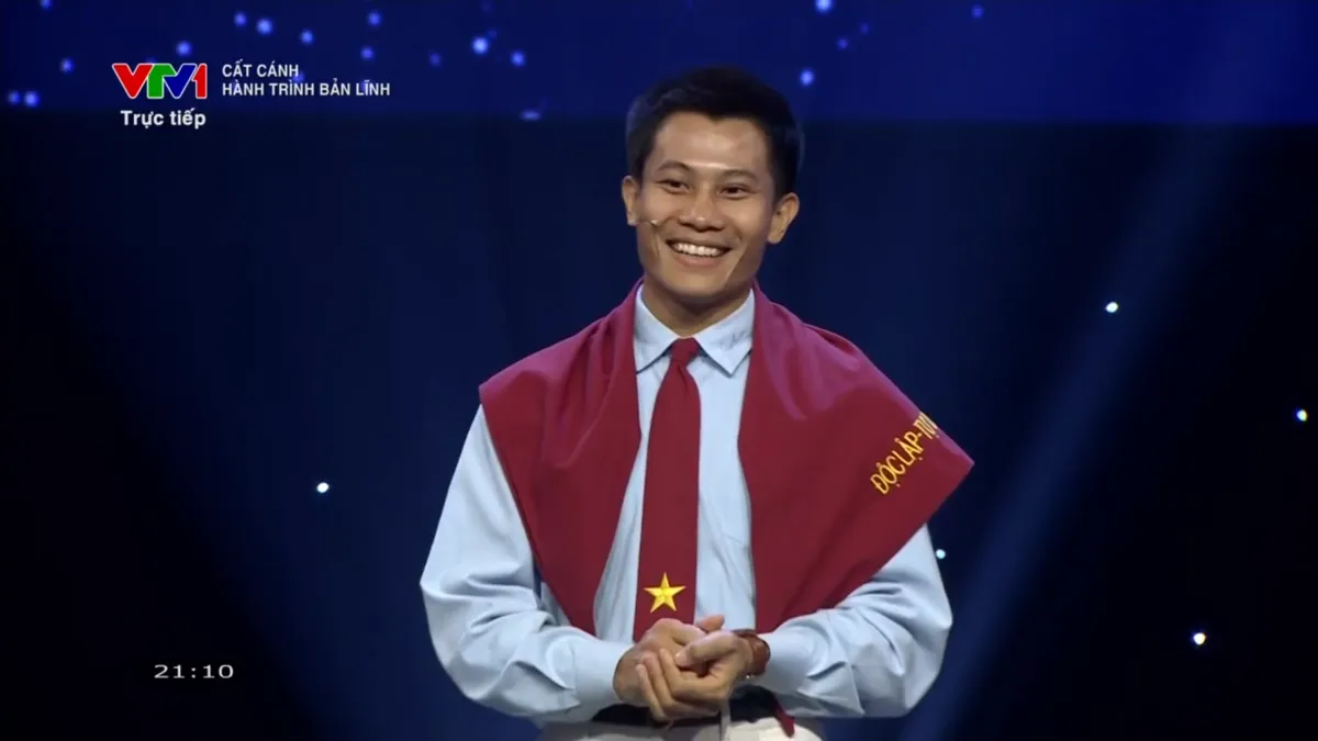 Anh Tài của Mưa đỏ: Nhịn đói để dành tiền đi học, quyết theo nghề vì yêu  - Ảnh 2.