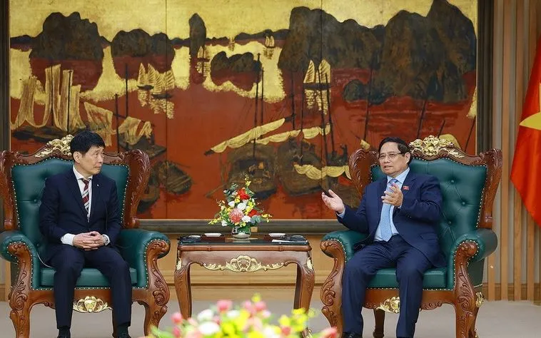 Thủ tướng Phạm Minh Chính tiếp ông Yamamoto Ichita, Thống đốc tỉnh Gunma (Nhật Bản). Ảnh: TTXVN