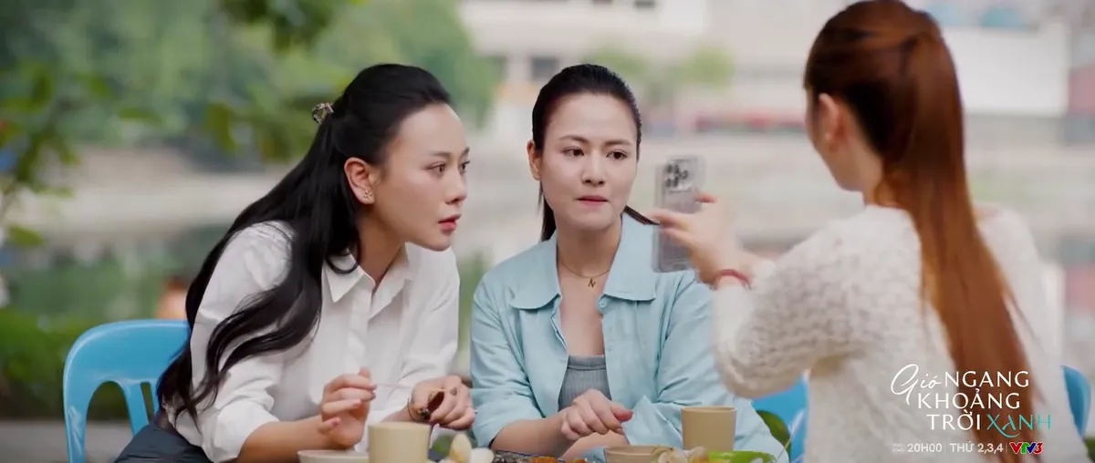 Gió ngang khoảng trời xanh - Tập 32: Ngân bị đánh ghen vì 'tổng tài' - Ảnh 4.