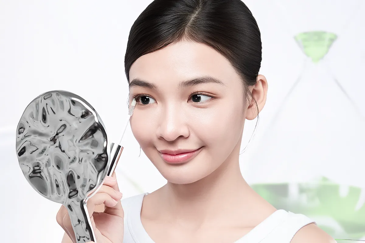 Lời giải khoa học cho hàng mi cong dày, lông mày chắc khỏe theo năm tháng- Ảnh 3. Lời giải khoa học cho hàng mi cong dày, lông mày chắc khỏe theo năm tháng- Ảnh 3.