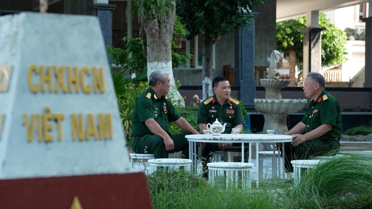 “Trên mặt trận mới”: Hành trình đặc biệt của những cựu chiến binh  - Ảnh 2.