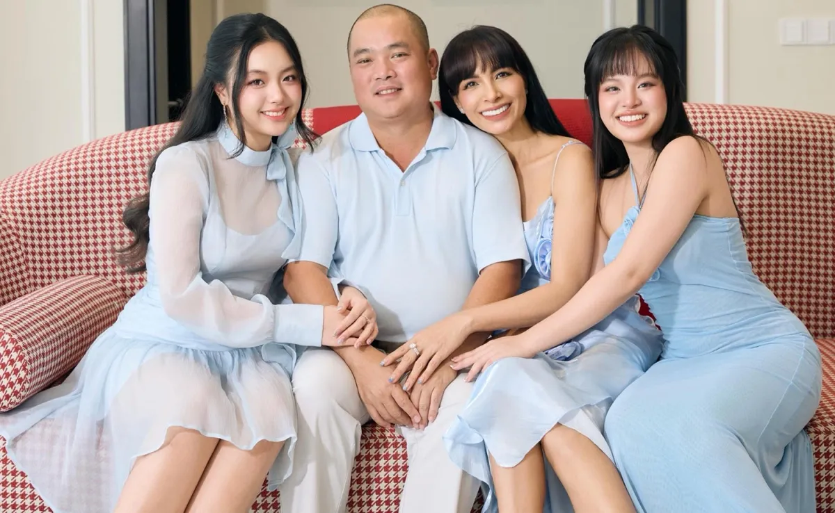 Vợ chồng Thúy Hạnh kỷ niệm gần 2 thập kỷ bên nhau, Lan Phương quyến rũ - Ảnh 1.