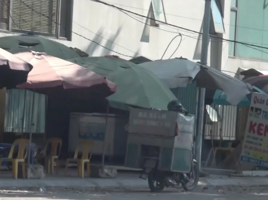 Tái diễn tình trạng sản xuất nước đá tại các cơ sở chui - Ảnh 2.