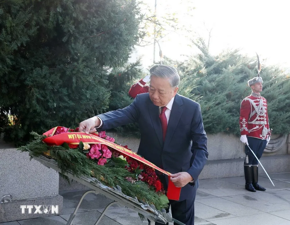 Lễ đón Tổng Bí thư Tô Lâm và Phu nhân thăm chính thức Cộng hòa Bulgaria - Ảnh 3.