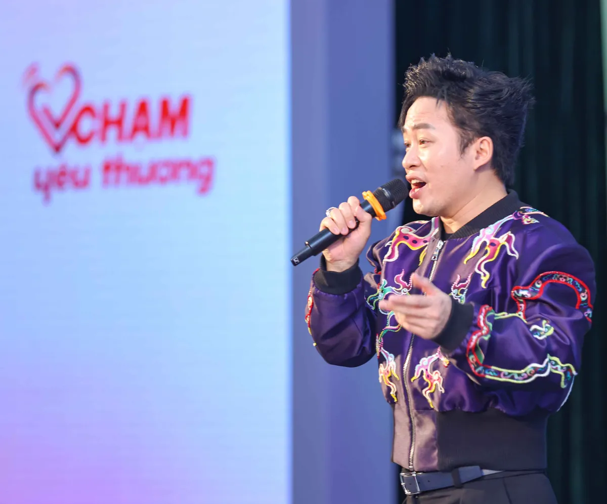 Ra mắt Quỹ từ thiện Chạm Yêu thương: Lan tỏa giá trị nhân văn  - Ảnh 3. Ra mắt Quỹ từ thiện Chạm Yêu thương: Lan tỏa giá trị nhân văn  - Ảnh 3.
