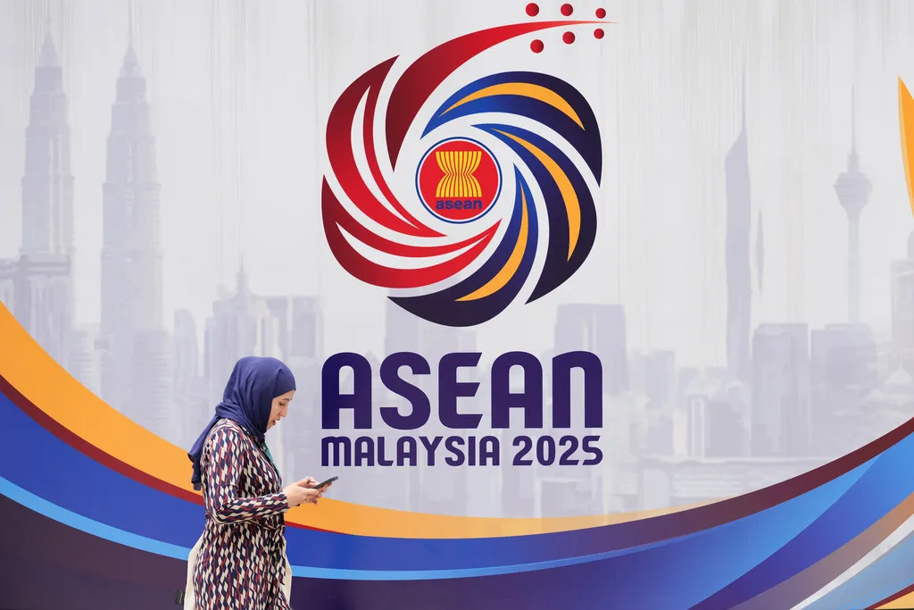 Malaysia sẵn sàng cho Hội nghị Cấp cao ASEAN lần thứ 47- Ảnh 1. Malaysia sẵn sàng cho Hội nghị Cấp cao ASEAN lần thứ 47- Ảnh 1.