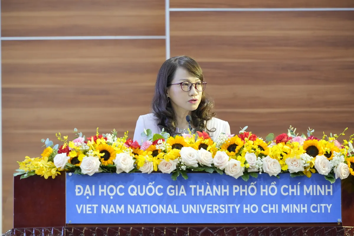 Hội thảo khoa học triển khai thực hiện Nghị quyết 71-NQ/TW về đột phá phát triển giáo dục và đào tạo- Ảnh 5. Hội thảo khoa học triển khai thực hiện Nghị quyết 71-NQ/TW về đột phá phát triển giáo dục và đào tạo- Ảnh 5.