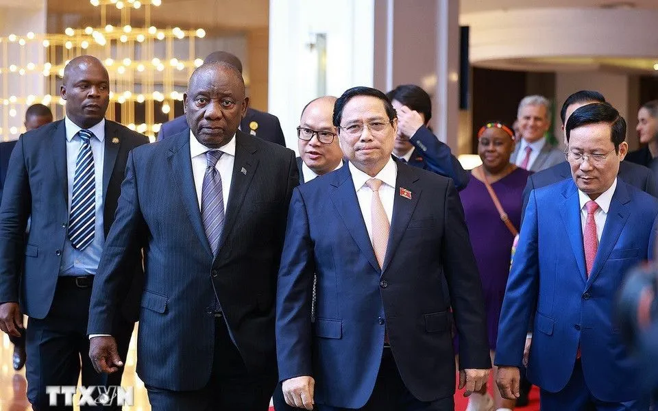 Thủ tướng Phạm Minh Chính và Tổng thống Nam Phi Matamela Cyril Ramaphosa dự Diễn đàn doanh nghiệp Việt Nam - Nam Phi. Ảnh: Dương Giang/TTXVN Thủ tướng Phạm Minh Chính và Tổng thống Nam Phi Matamela Cyril Ramaphosa dự Diễn đàn doanh nghiệp Việt Nam - Nam Phi. Ảnh: Dương Giang/TTXVN