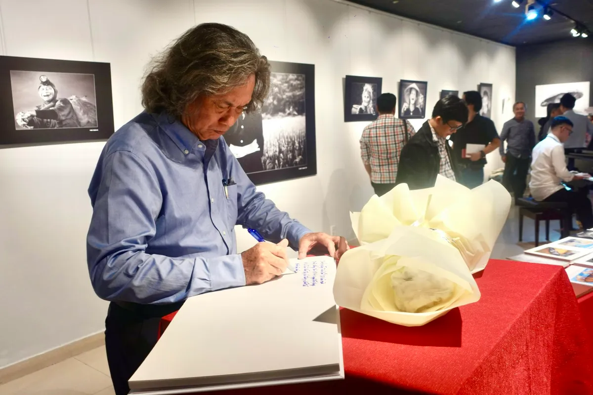 Hành trình 25 năm kể chuyện bằng tình yêu thương qua những bức ảnh nghệ thuật - Ảnh 8.